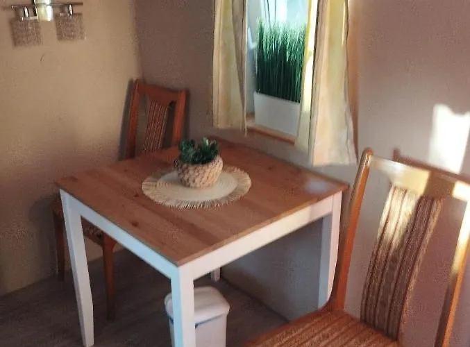 Nora Vendeghaz Apartament *